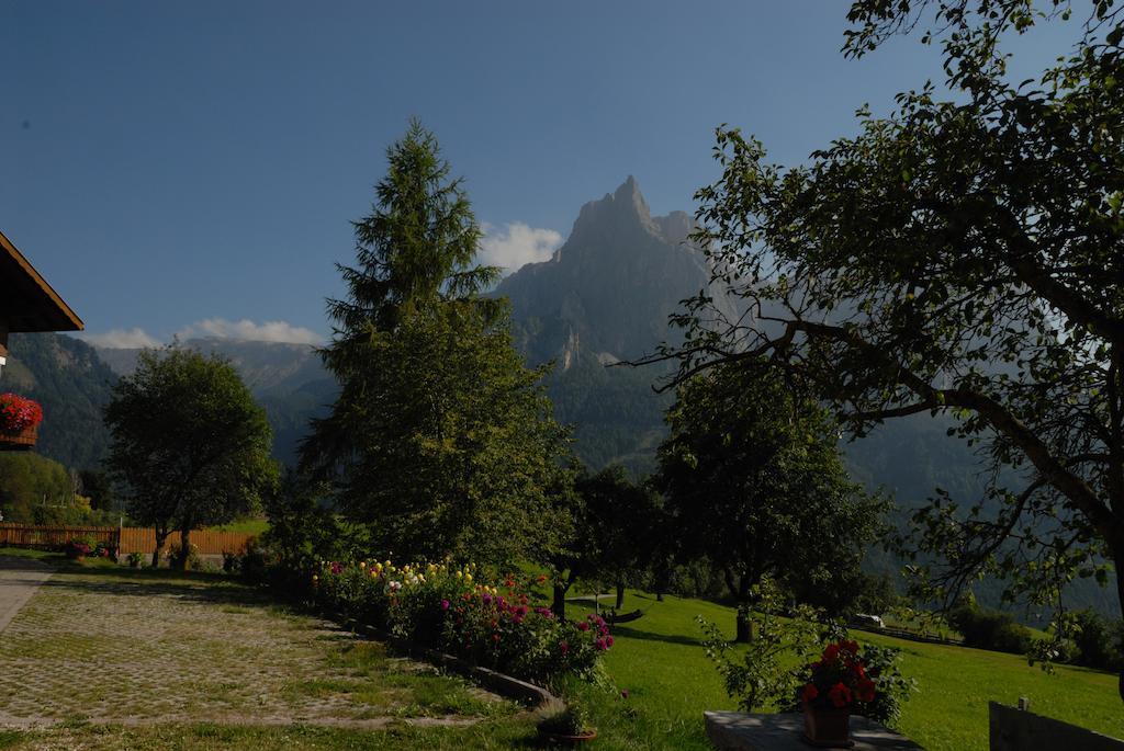 Treffhof Villa Siusi Room photo