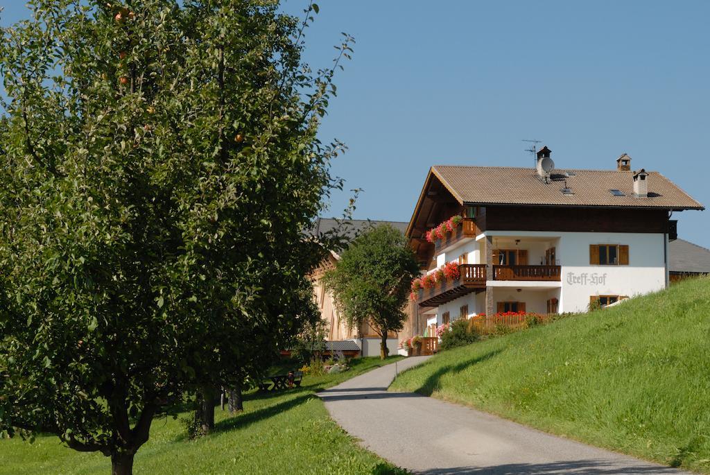 Treffhof Villa Siusi Room photo